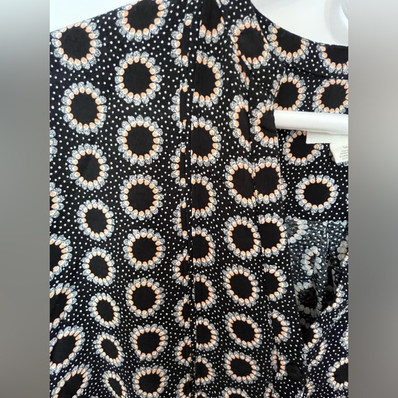 Treasure & Bond Summer Top - Picture 4 of 9